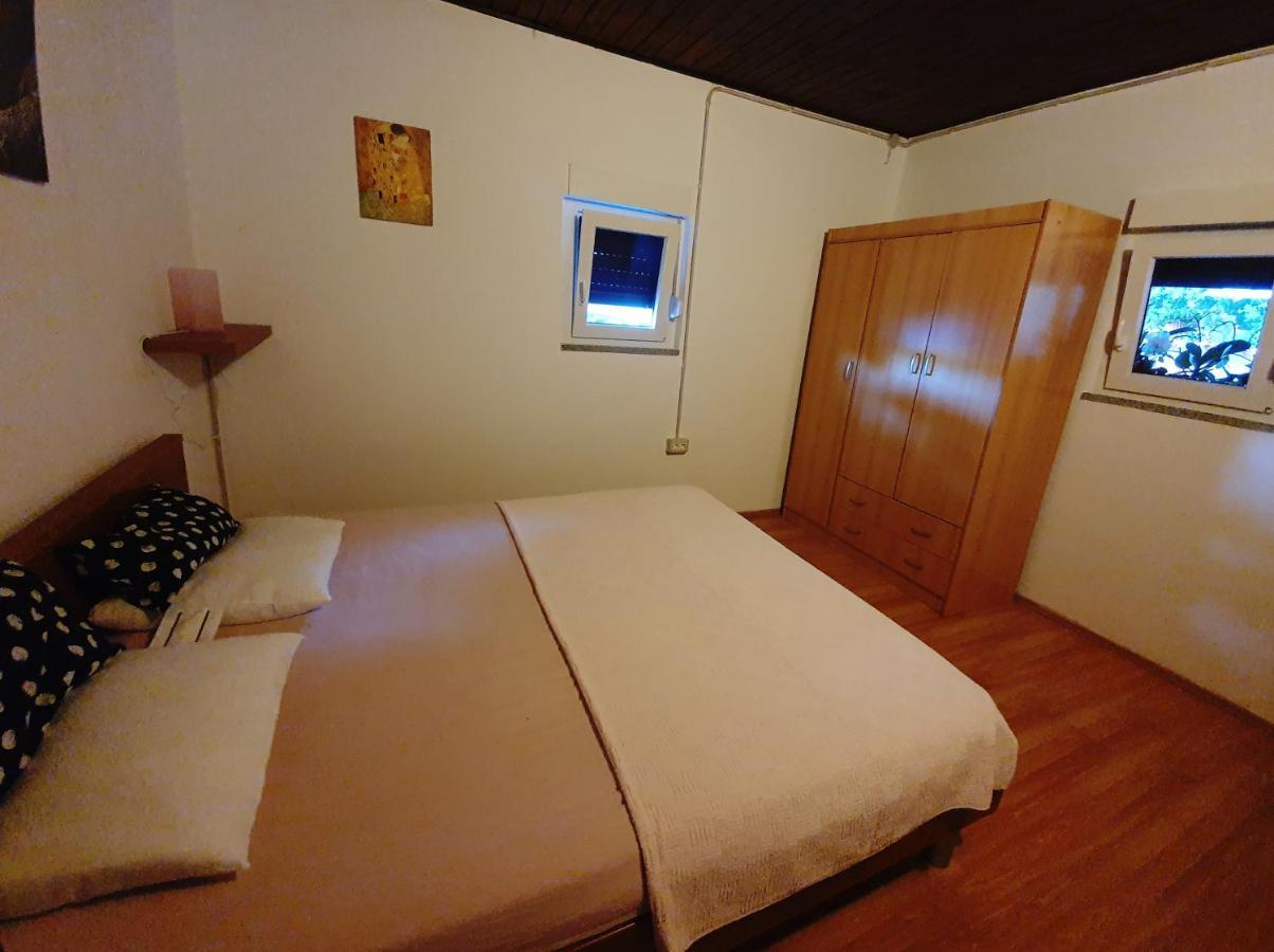 Una'S Cottage Медулин Экстерьер фото
